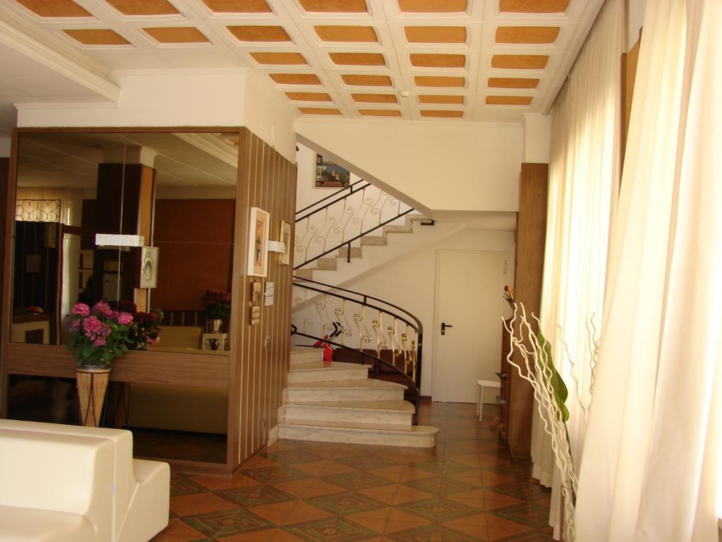 Hotel Florence Сан-Бенедетто-дель-Тронто Екстер'єр фото